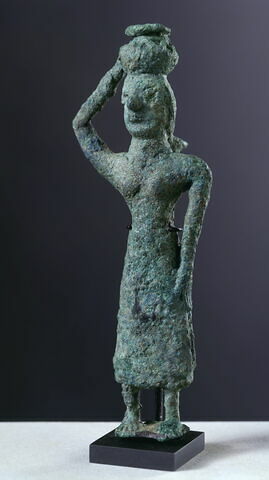 vase ; figurine, image 4/4