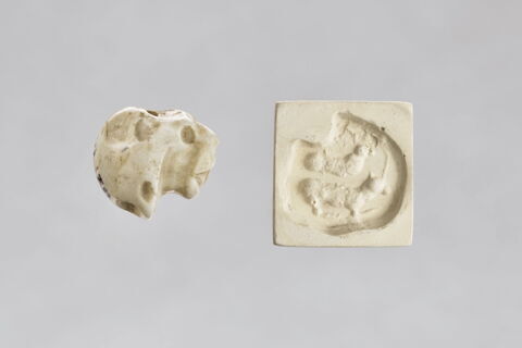 Cachet : tête de lion