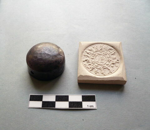cachet, image 4/4