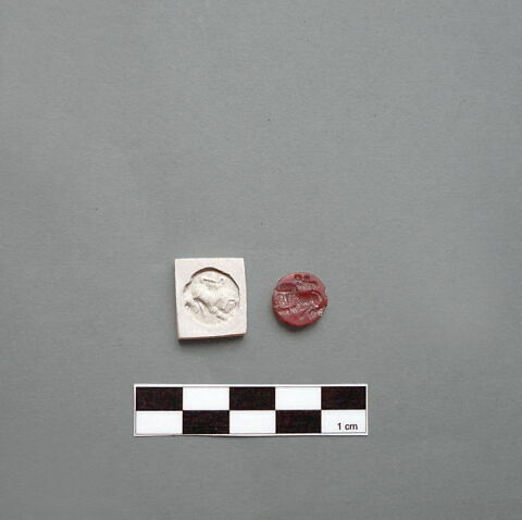 intaille, image 1/1