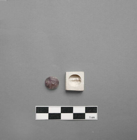 intaille, image 1/1
