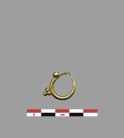 boucle d'oreille, image 2/3