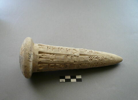 clou de fondation, image 2/3
