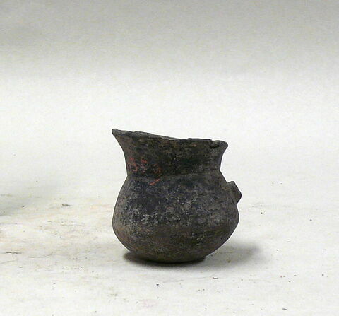 vase, image 4/4