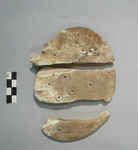 figurine, image 2/3