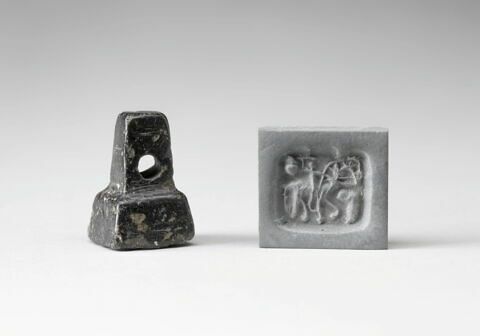 cachet, image 1/4