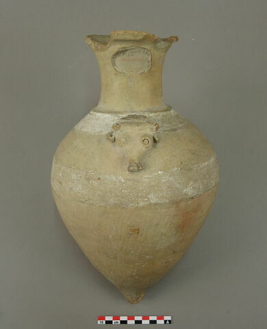 vase, image 3/6