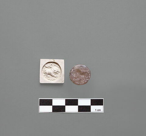 cachet, image 1/2