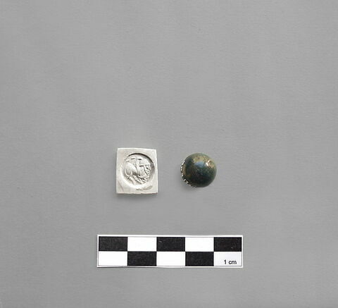 cachet, image 2/2