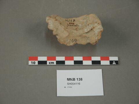 figurine, image 2/2