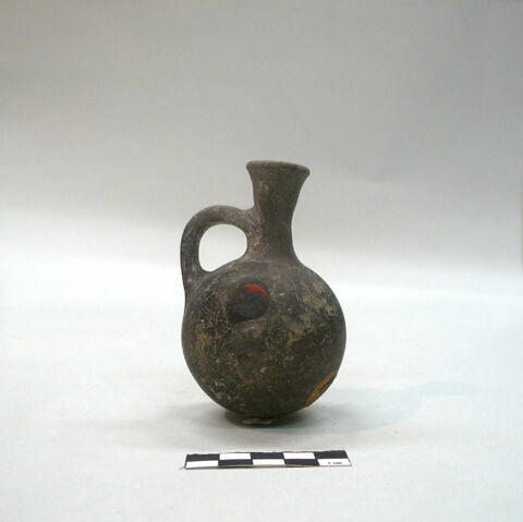 vase, image 1/1
