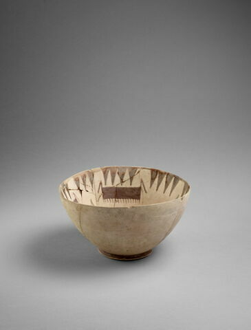 vase, image 8/11
