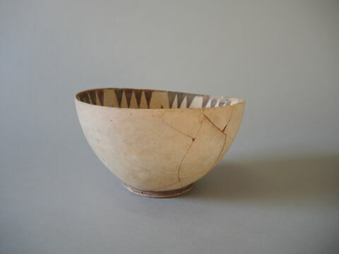 vase, image 6/11