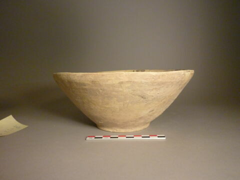 vase, image 10/10