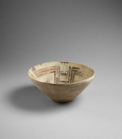 vase, image 8/10