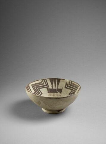vase, image 2/4