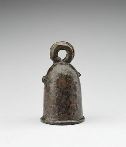 clochette, image 1/5