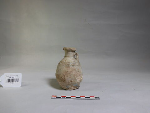 vase, image 1/2