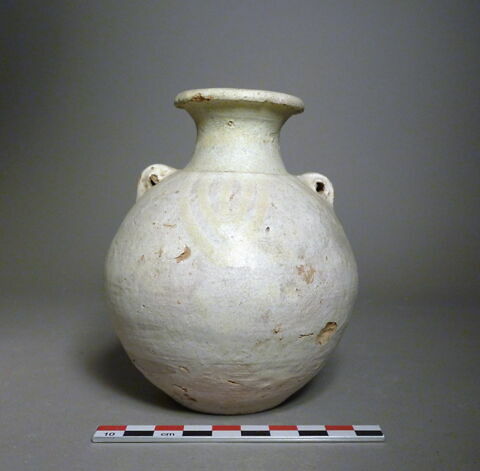 vase, image 1/1