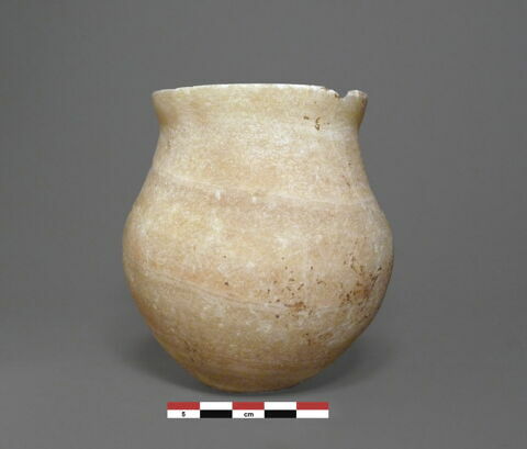 vase, image 1/1