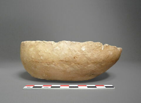 vase, image 2/2