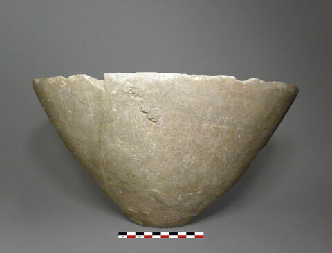 vase, image 1/1