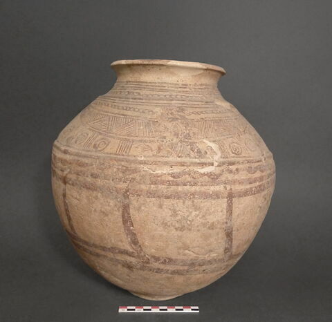 vase, image 1/4