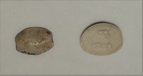 cachet, image 1/1