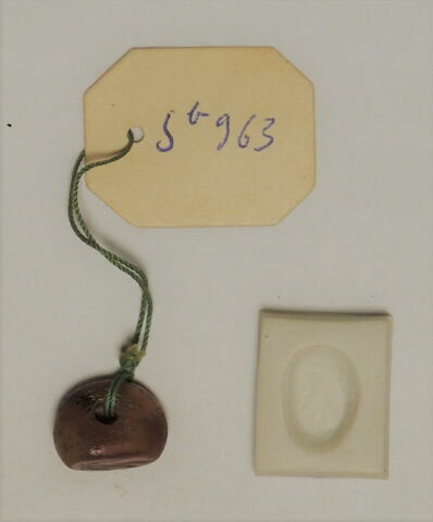 cachet, image 1/1