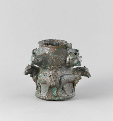 vase, image 5/9