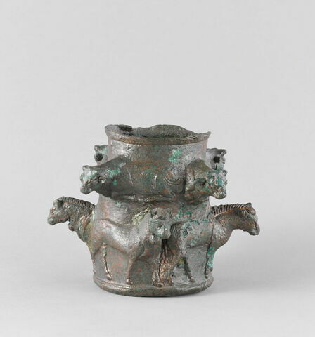 vase, image 6/9