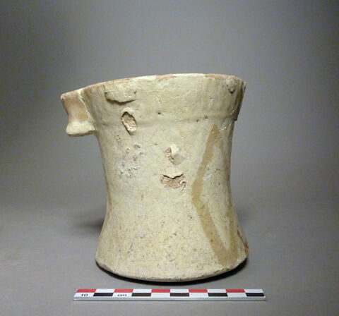 vase, image 2/2