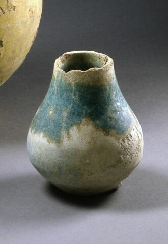 vase, image 4/4