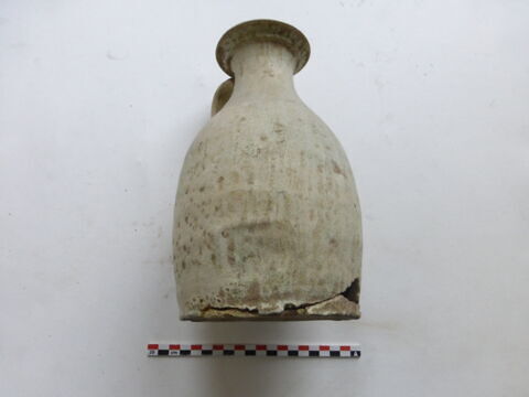 vase, image 2/2