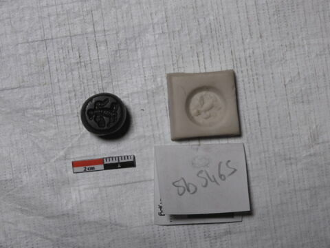 cachet, image 1/1