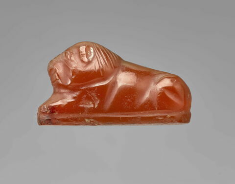 figurine ; perle, image 1/3