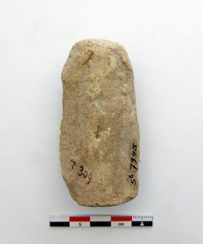 figurine, image 2/2