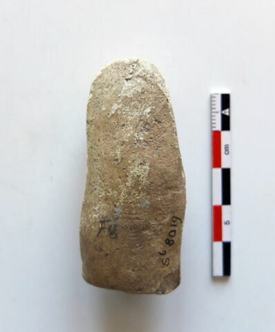 figurine, image 2/2