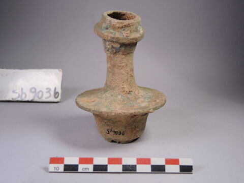 pied de meuble, image 4/4