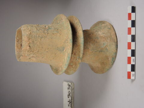 élément de vase ; pied de meuble, image 4/4