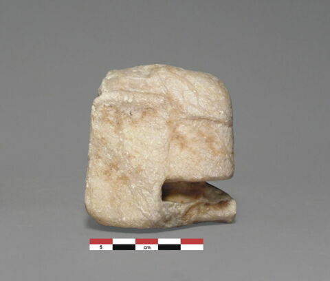 sculpture, image 3/4