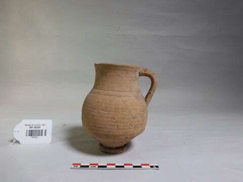 vase, image 1/2