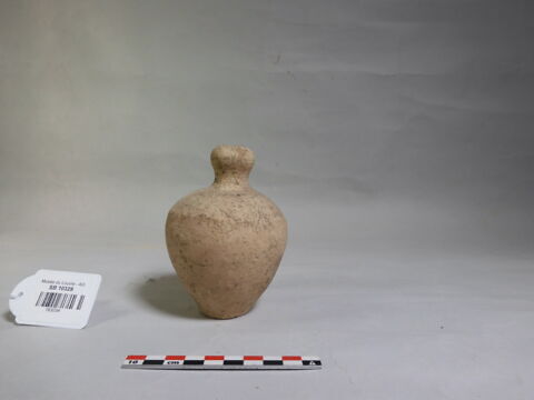 vase, image 1/5
