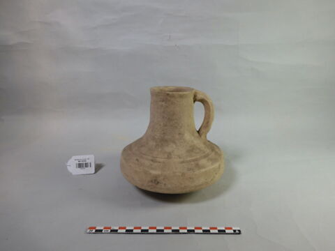 vase, image 1/2