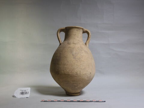vase, image 1/2