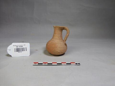 vase, image 1/2