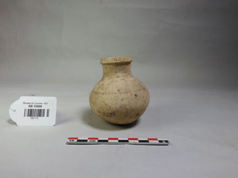 vase, image 1/2