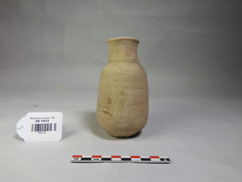 vase, image 1/2