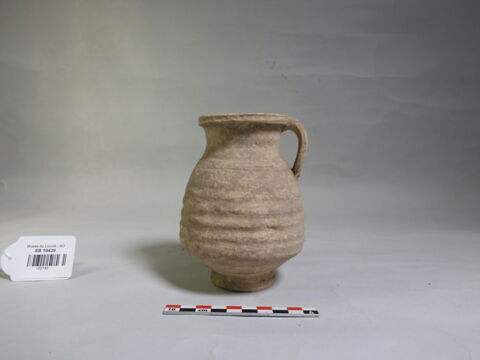 vase, image 1/2