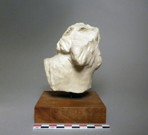 figurine, image 3/3